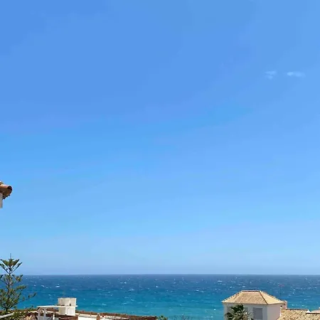 Bright With A Beautiful Sea View Apartment *
