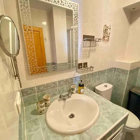 Apartment Bright With A Beautiful Sea View