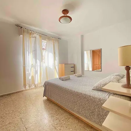Apartment Bright With A Beautiful Sea View Nerja